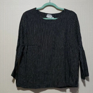 HOT Cotton by MARC WARE linen top